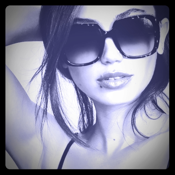 Women's oversize large sunglasses - Picture 2 of 3